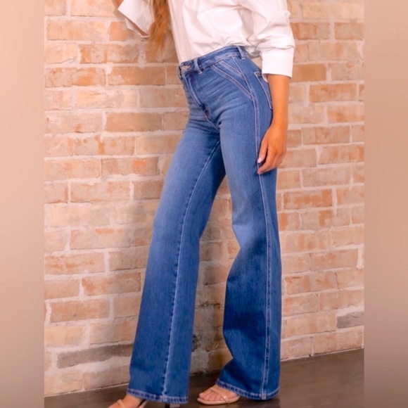 New KanCan High Waisted Stretch Flare Jeans Seamed Pocket Detail - Picture 10 of 10